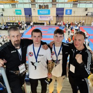 Read more about the article 8 medali zawodników Klubu Sportowego Morote na 8th Grand Prix Karate Central Poland Open