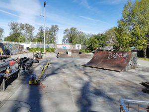 Read more about the article Rozpoczęła się przebudowa skateparku przy stadionie piłkarskim. Koszt to blisko milion złotych
