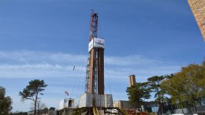 Read more about the article W Dźwirzynie szukają wód termalnych. Według naukowców jest tu woda o temperaturze 56 stopni