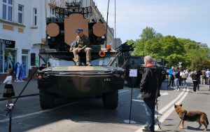 Read more about the article 55. rocznica powstania 8. Batalionu Remontowego. Na Armii Krajowej zaparkowały Rak, Goździk i Osa (ZDJĘCIA)