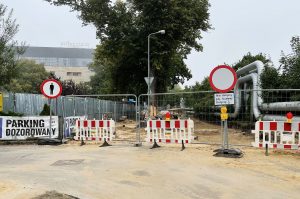 Read more about the article Nowe utrudnienia na remontowanej ul. Zdrojowej