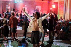 Read more about the article Od jutra w kinie Wybrzeże pierwszy polski film zombie – „Apokawixa” Xawerego Żuławskiego (zwiastun)