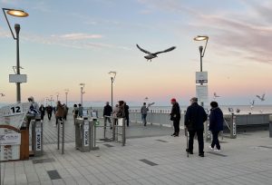 Read more about the article Od dziś wstęp na molo jest bezpłatny już dla wszystkich. Sprawdźcie do kiedy