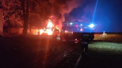 Pożar ciągników w Charzynie