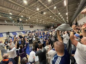 Read more about the article Sensation Kotwica wygrywa derby z Żakiem Koszalin. Kibice murem za drużyną