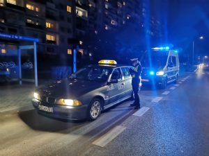 Read more about the article Kołobrzeska drogówka wzięła pod lupę transport osobowy – kontrolowała m.in. taksówki