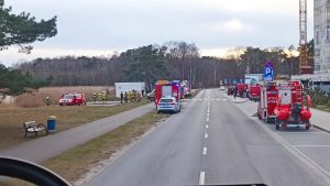 Read more about the article Służby z dwóch powiatów zjechały się nad jezioro Resko. Wezwanie brzmiało dramatycznie