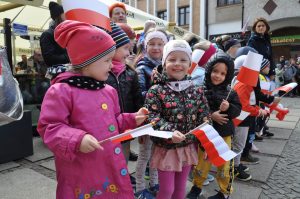 Read more about the article Dzień Flagi Rzeczypospolitej Polskiej (ZDJĘCIA)