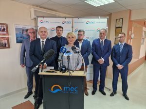 Read more about the article Prezydent Kołobrzegu i prezesi miejskich spółek podpisali porozumienie w sprawie energii