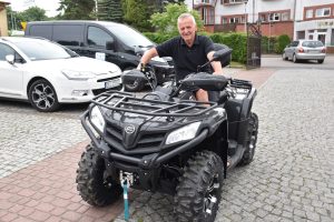 Read more about the article Bezpieczne plaże: quad dla ratowników z Ustronia Morskiego
