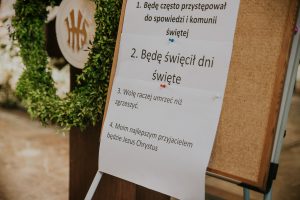 Read more about the article Kościół do dzieci: „Wolę raczej umrzeć niż zgrzeszyć”. Rodzice reagują