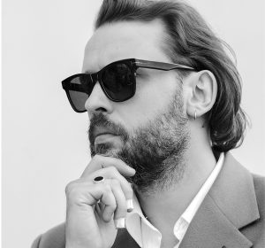 Read more about the article 22 czerwca, Adebar, koncert Tomasza Makowieckiego, godz. 20, bilety 40/20 zł