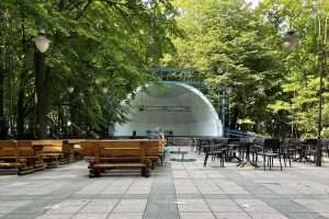 Read more about the article Muszla koncertowa wydzierżawiona. Miejsce przejdzie prawdziwą metamorfozę