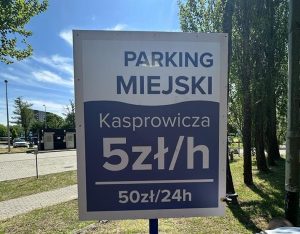 Read more about the article Zmiany na parkingu przy amfiteatrze