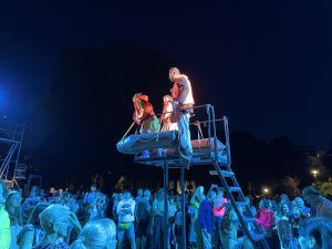 Read more about the article „Nieproszeni” na koniec pierwszej części Festiwalu Artystów Ulicy. Druga odsłona już w najbliższy weekend (ZDJĘCIA)