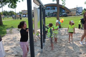 Read more about the article W Ustroniu Morskim powstała strefa relaksu z profesjonalną ścieżką sensoryczną