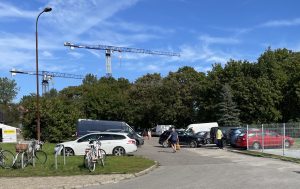 Read more about the article Orlen do zamiany działek z miastem jeszcze dopłaci. Wiemy, co powstanie przy miejskim targowisku