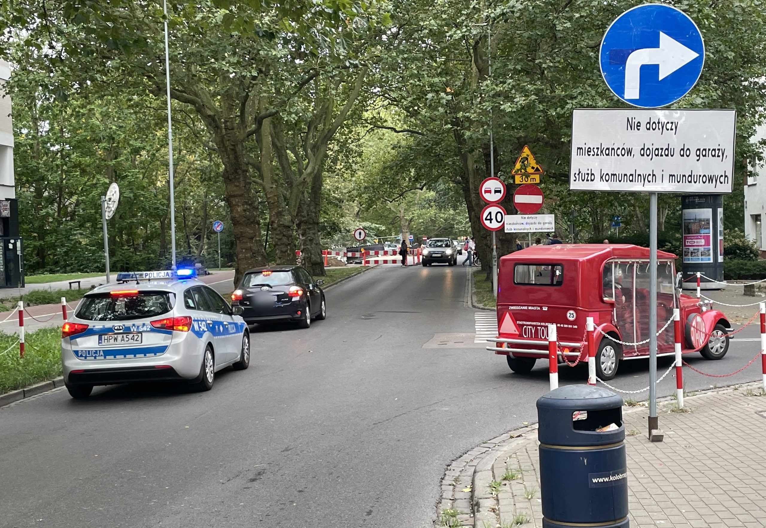 You are currently viewing Wypadek na Łopuskiego. Osobowe auto uderzyło w motocyklistę