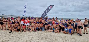 Read more about the article Morsy z Kołobrzegu rozpoczęły sezon na lodowate kąpiele w Bałtyku