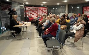 Read more about the article Pierwsze spotkanie organizacyjne wolontariuszy Wigilii dla Samotnych (WIDEO)