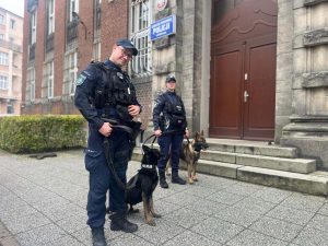 Read more about the article Zordon ma kolegę po fachu. Drugi policyjny pies rozpoczął służbę w kołobrzeskiej policji