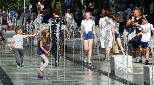 Read more about the article Turyści dorzucą więcej do miejskiego budżetu. Kołobrzeg podnosi opłatę uzdrowiskową