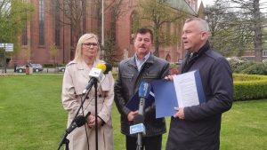 Read more about the article Koalicja podzieliła stanowiska w powiecie. Będzie rotacyjny starosta