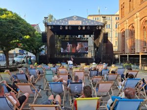 Read more about the article Drugi tydzień Jarmarku Solnego w Kołobrzegu. Sprawdź program różnych atrakcji, na które wstęp jest wolny