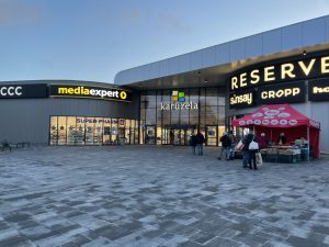 Read more about the article Duża sieć fast foodów zbuduje swój bar szybkiej obsługi przy Karuzeli