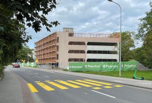 Read more about the article Na Kamiennej zmiana ruchu pieszych. Powstało tymczasowe przejście