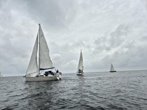 Read more about the article XLV Regaty o Srebrny Dzwon. Na starcie zameldowało się 12 jednostek i ok. 60 uczestników