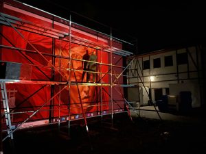 Read more about the article Ten mural powstaje w Kołobrzegu specjalnie z okazji jutrzejszego wydarzenia