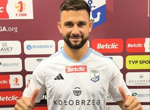 Read more about the article Hitowy transfer! Wychowanek Paris Saint-Germain Nicolas Rajsel zagra w Kotwicy Kołobrzeg