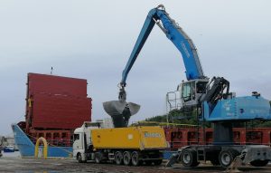 Read more about the article Jakiego ładunku najwięcej przypływa do portu w Kołobrzegu? Spółka podała wynik za pierwsze półrocze