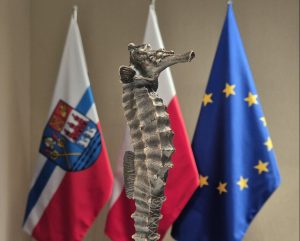 Read more about the article Zgłoś swojego kandydata do nagrody Konik Kołobrzeski