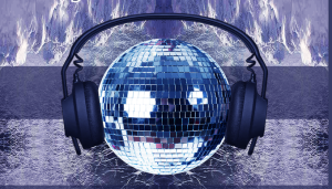 Read more about the article Silent Disco na lodzie, czyli taneczna zabawa na lodowisku