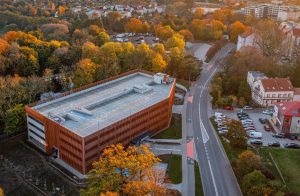 Read more about the article Nowy cennik i regulamin parkingu wielopoziomowego przy Kamiennej