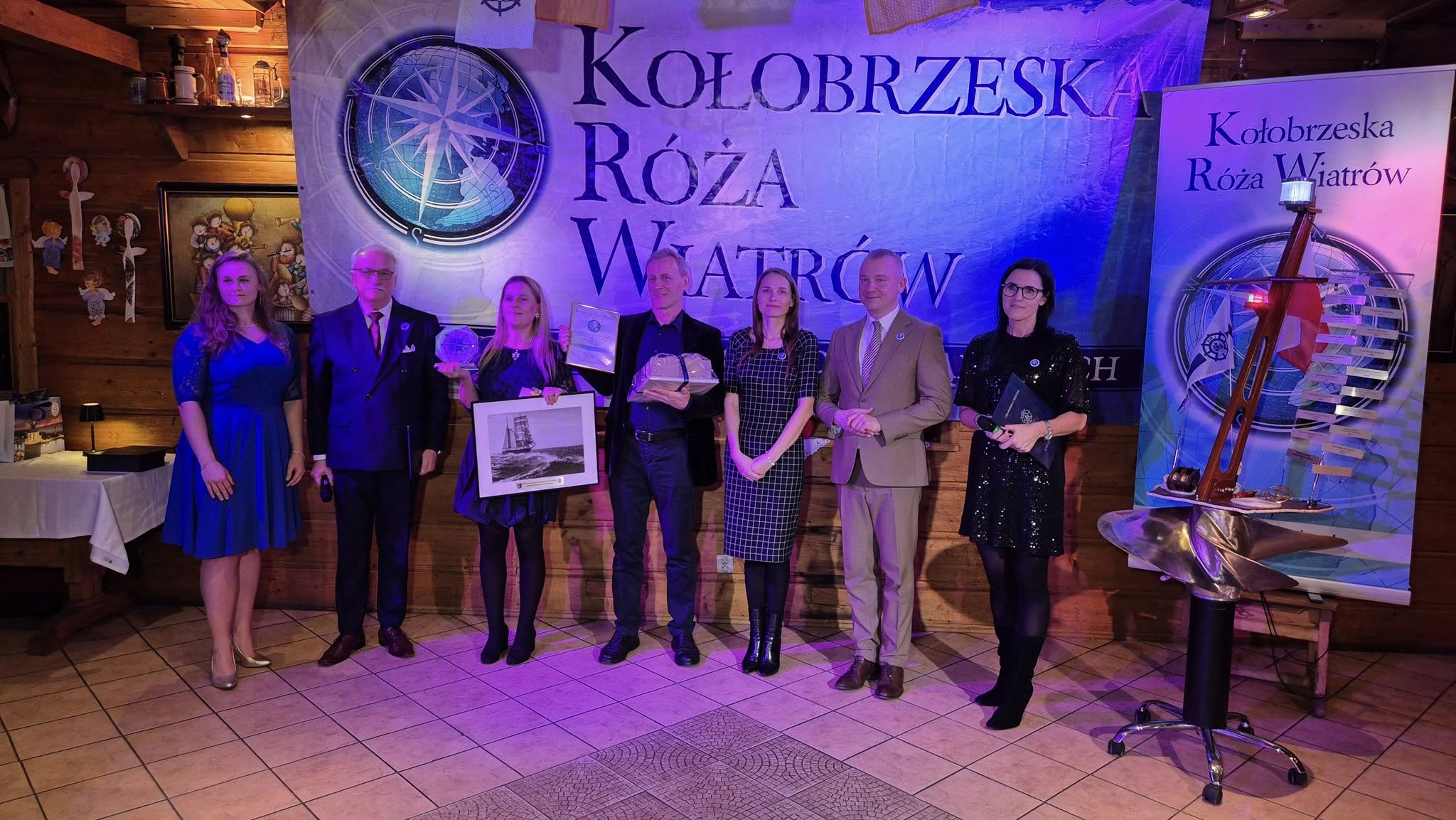 You are currently viewing Kołobrzeska Róża Wiatrów w tym roku dla Stowarzyszenia Kołobrzeskich Poetów