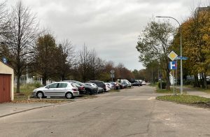 Read more about the article Zmiany w ruchu kołowym na ważnej ulicy na Ogrodach. Remont rusza z kilkumiesięcznym opóźnieniem