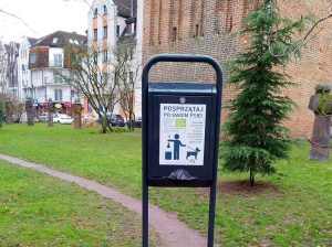 Read more about the article Dystrybutory woreczków na psie kupy po nowemu