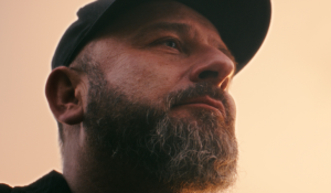 Read more about the article „Don’t f**k with Liroy” w kinie Wybrzeże (ZWIASTUN)