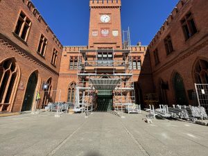 Read more about the article Rozpoczął się kolejny etap renowacji ratusza