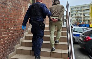 Read more about the article Złapany na gorącym uczynku. Na sumieniu miał więcej niż próba kradzieży przewodów