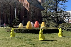 Read more about the article Wielkanocne zające zostaną przeniesione, by chronić je przed… dziećmi