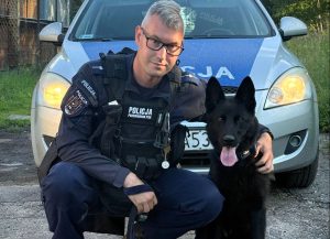 Read more about the article Waleria – czworonożny funkcjonariusz dołączył do kołobrzeskiej policji