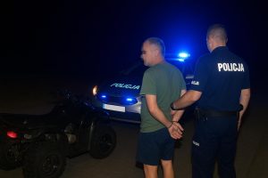 Read more about the article Impreza, alkohol i guad. Próbował jeszcze pieszo uciekać przed policją