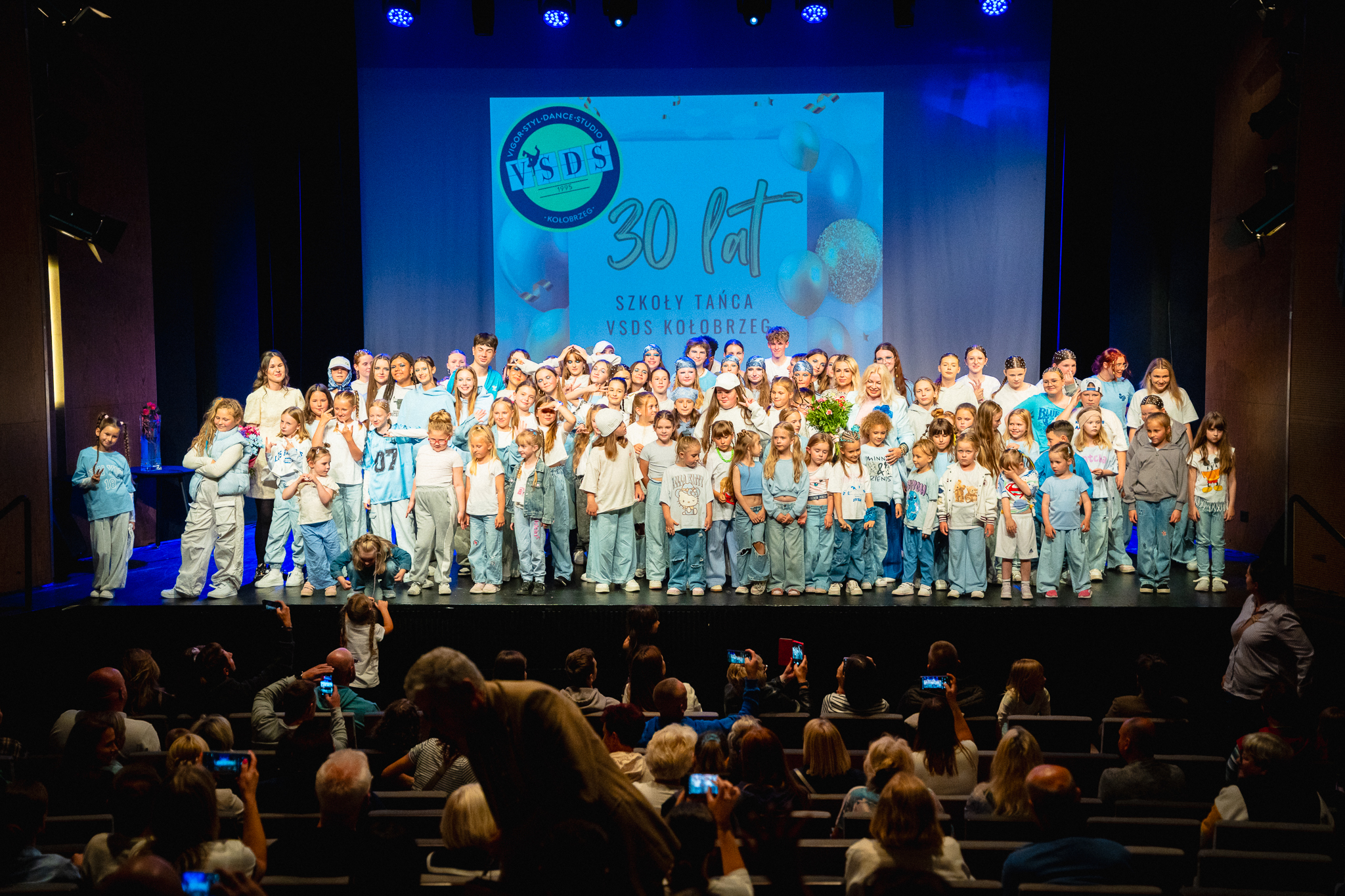 You are currently viewing Jubileusz Vigor Styl Dance Studio: 30 lat minęło jak jeden dzień!