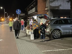 Read more about the article Pierwszy nocny rynek w Kołobrzegu, czyli handel po zmroku (WIDEO)