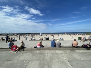 Read more about the article Ostatnia niedziela kalendarzowego lata w Kołobrzegu (WIDEO)