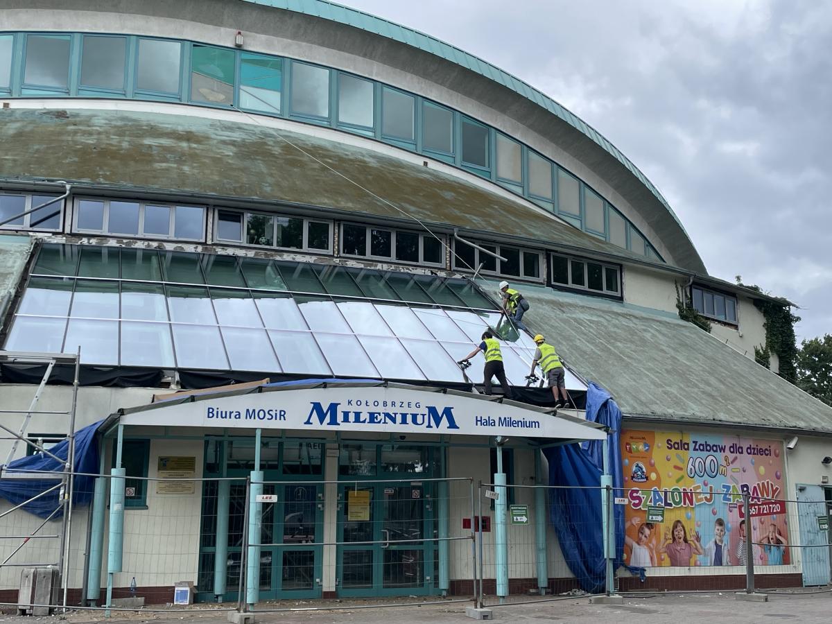 You are currently viewing Wejście główne do kompleksu sportowo-rekreacyjnego Milenium będzie zamknięte